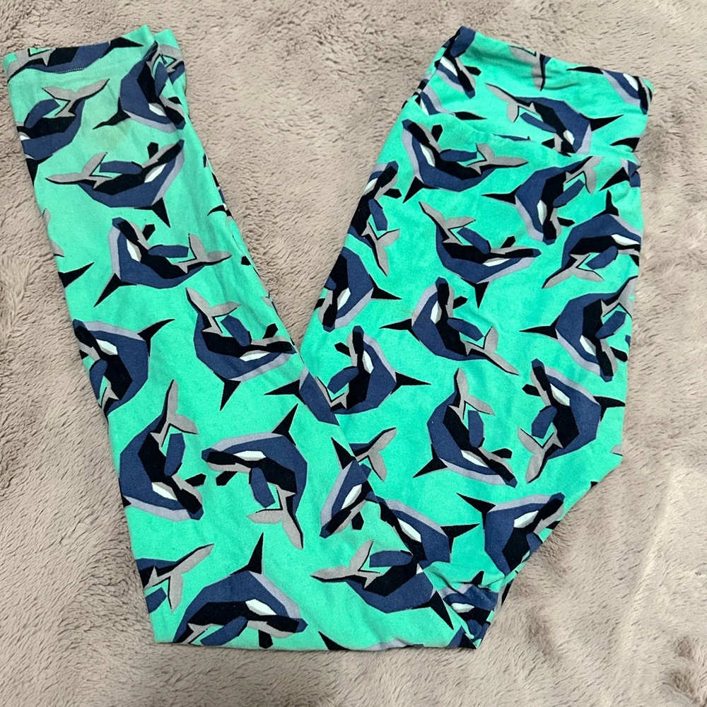 LuLaRoe One Size Leggings with Orca Print